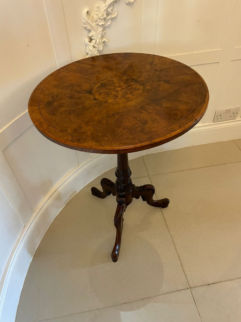 Antique Victorian Quality Burr Walnut Inlaid Lamp Table