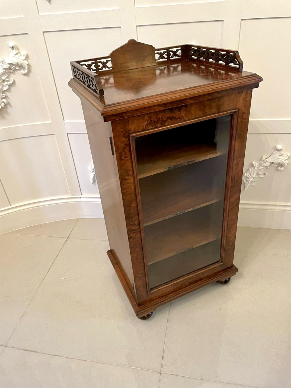 Quality Antique Victorian Burr Walnut Music Cabinet 