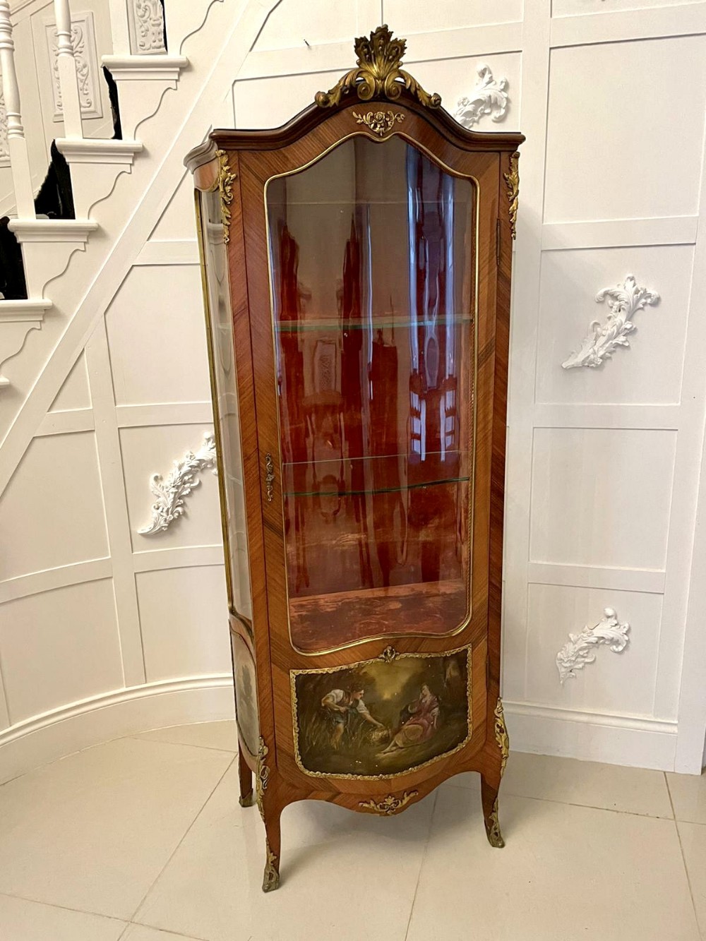 19th Century Antique Quality Kingwood And Ormolu Mounted French Vernis Martin Display Cabinet 