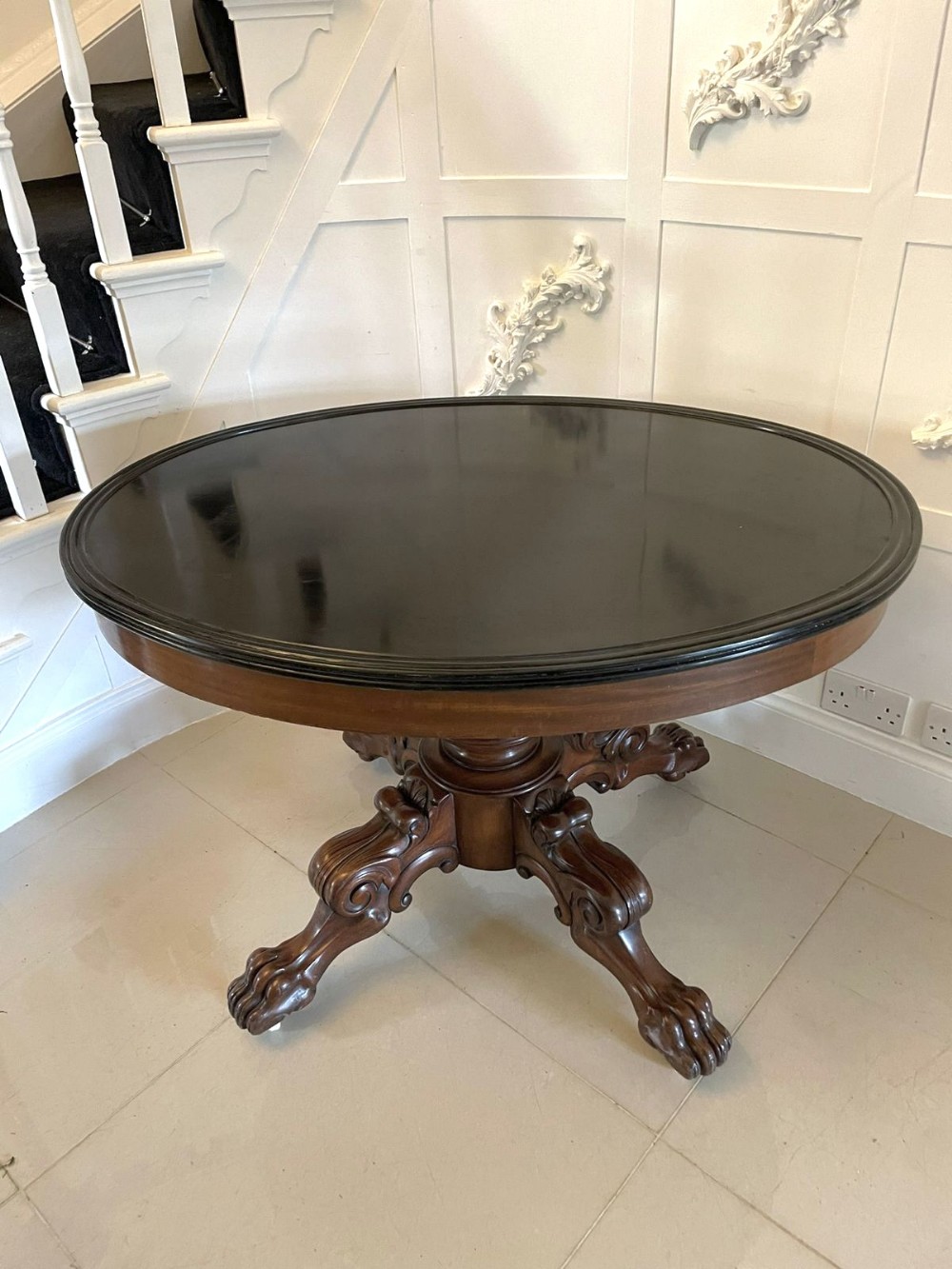 Quality Antique Oval Marble Topped Gueridon Centre Table 