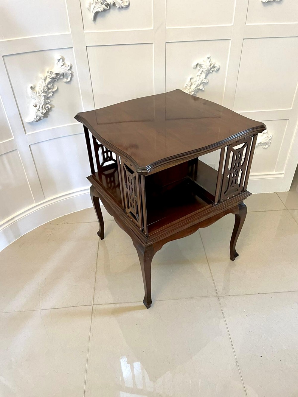 Antique Edwardian Quality Mahogany Revolving Bookcase