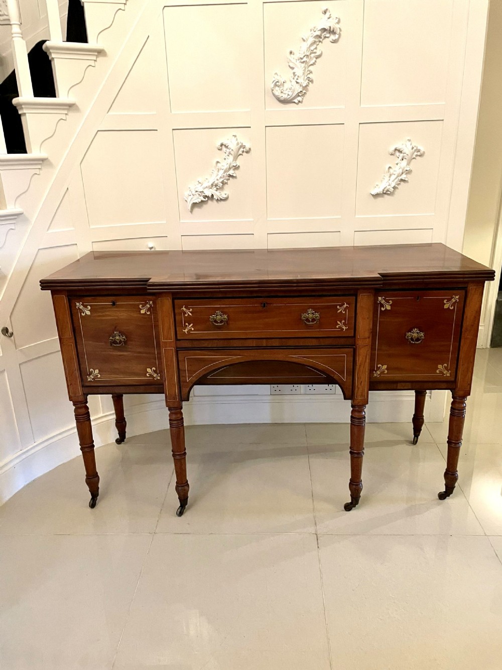 Fine Quality Antique Regency Brass Inlaid Mahogany Breakfront Sideboard 