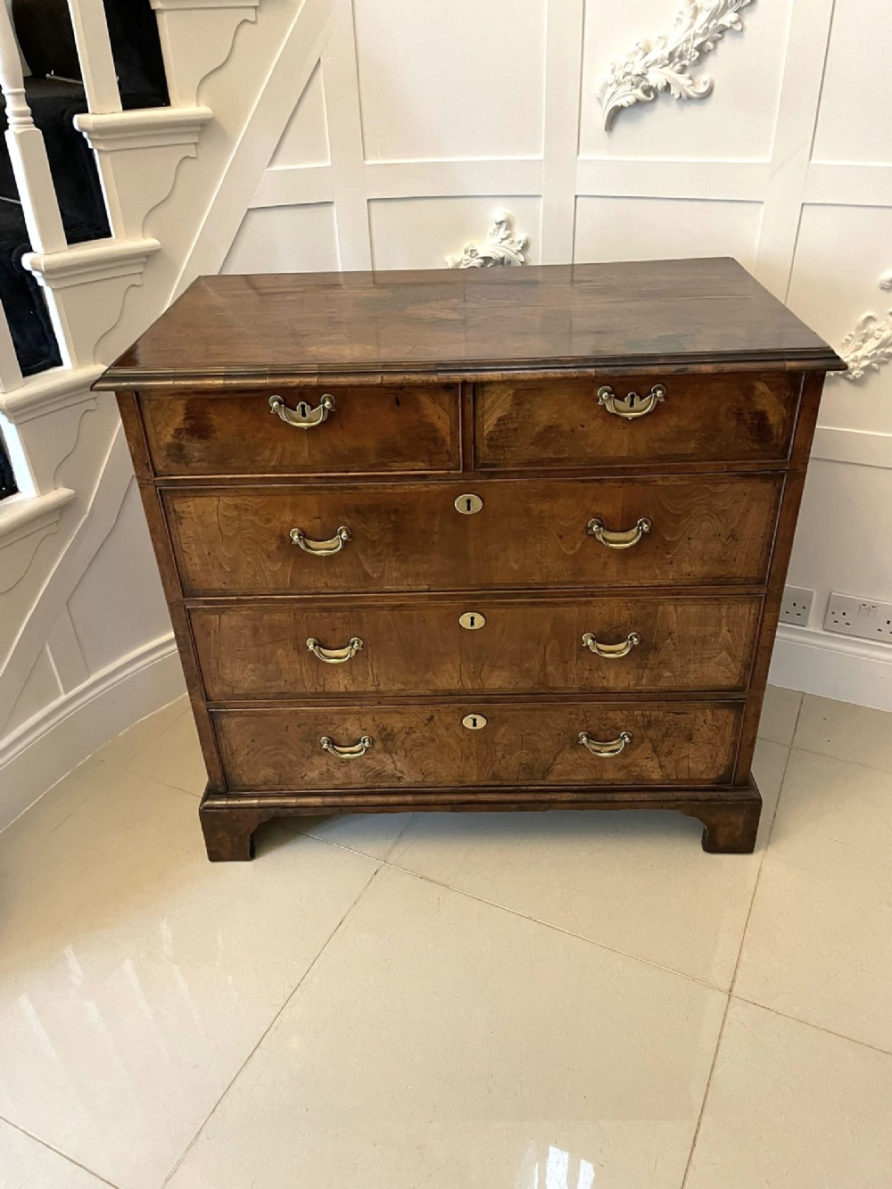Outstanding Original George I Antique Quality Figured Walnut Chest of Drawers 