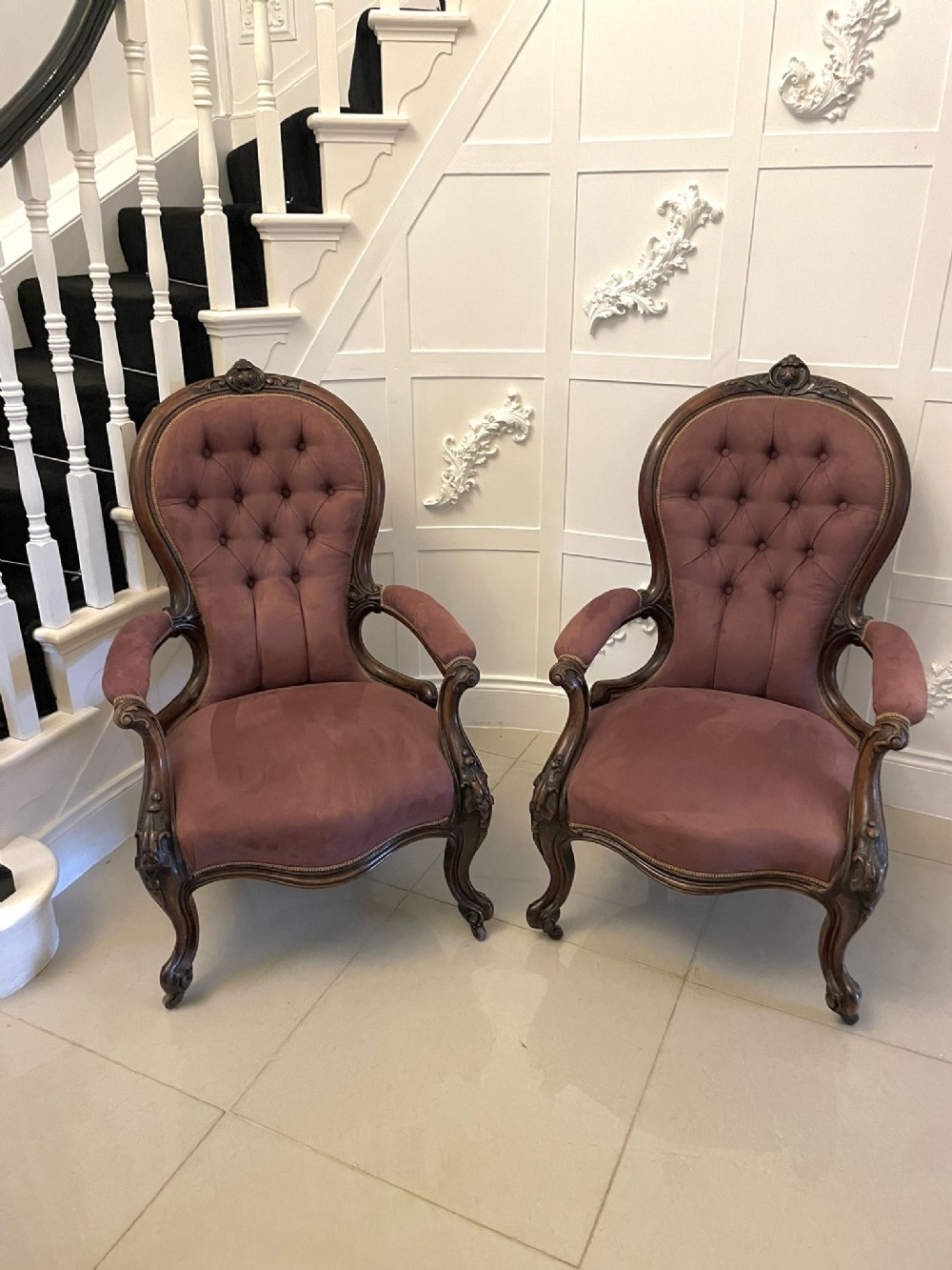 Unusual Pair of Antique Victorian Quality Carved Walnut Armchairs 