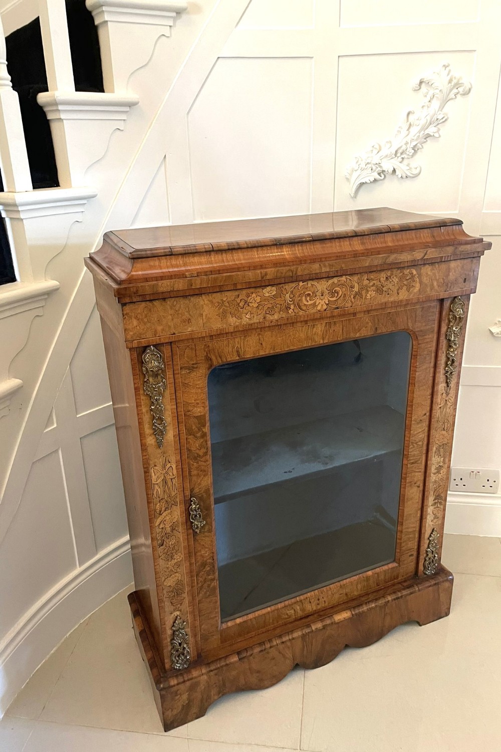 Antique Victorian Quality Burr Walnut Floral Marquetry Inlaid Side Cabinet 