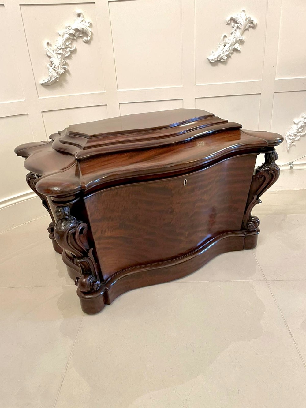 Outstanding Quality Antique William IV Mahogany Serpentine Shaped Wine Cooler/Cellarette 
