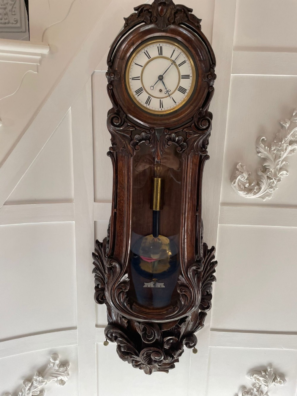 Outstanding Quality Antique Victorian Carved Oak Vienna Wall Clock 