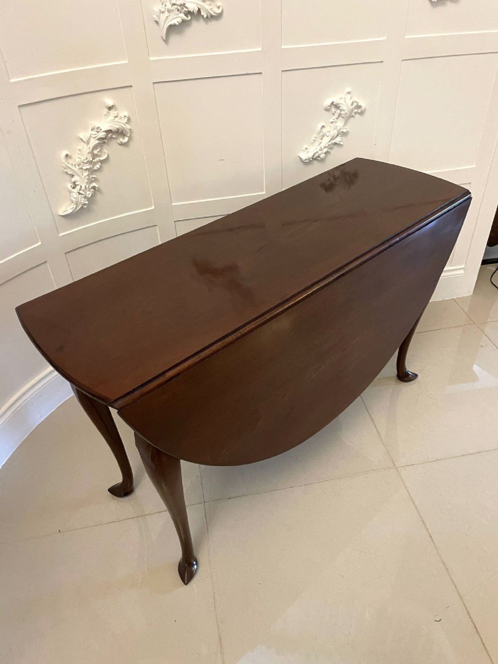 Antique George III Quality Mahogany Drop Leaf Dining Table 