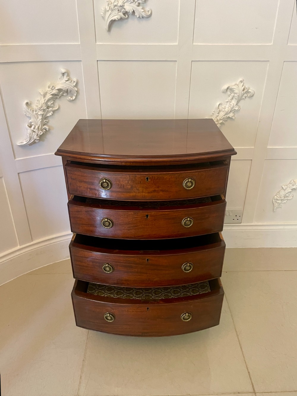 Antique Edwardian Quality Mahogany Small Bow Front Chest of Four Drawers  View VII