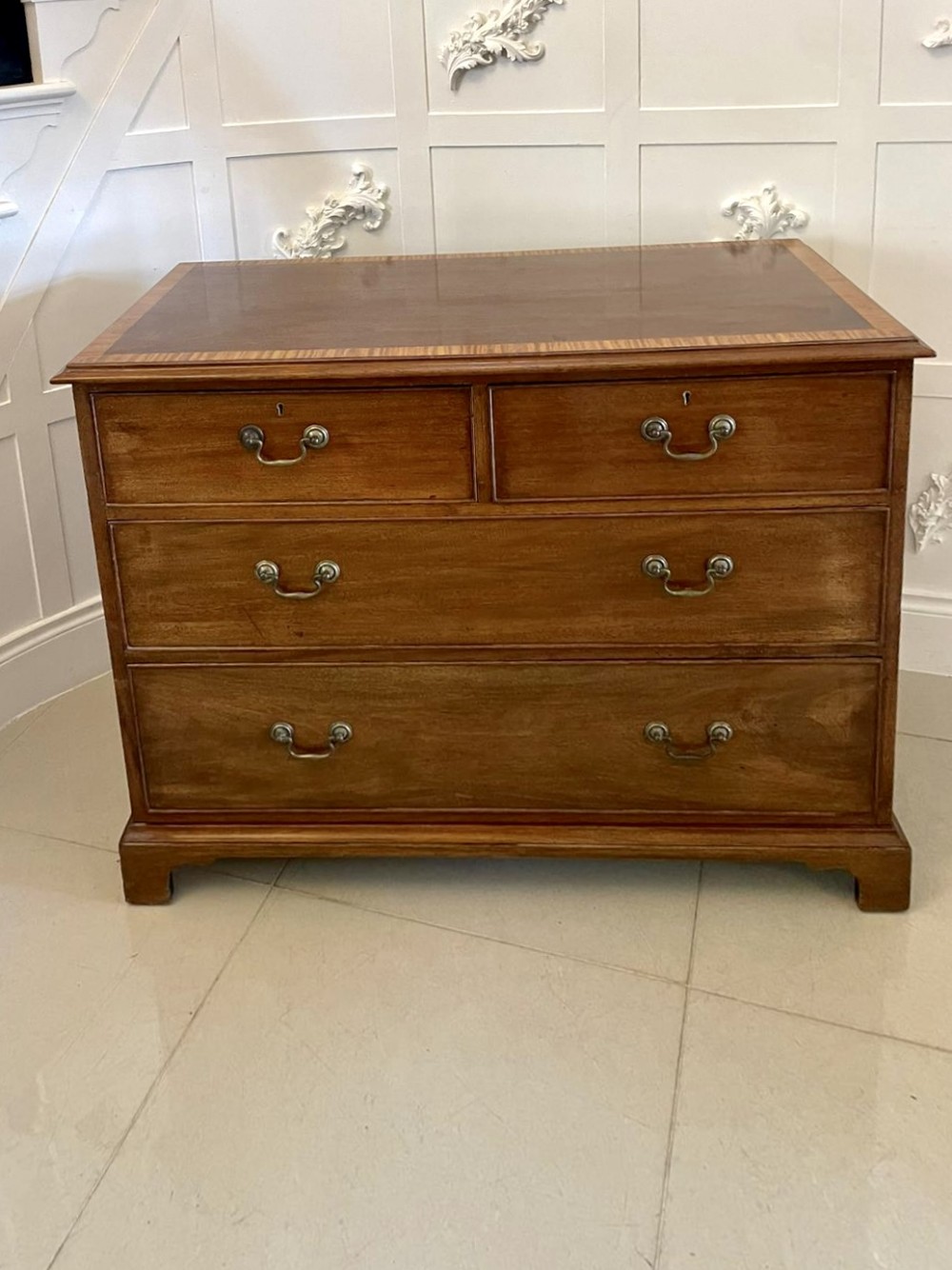 Antique Victorian Quality Mahogany Chest of 4 Drawers 