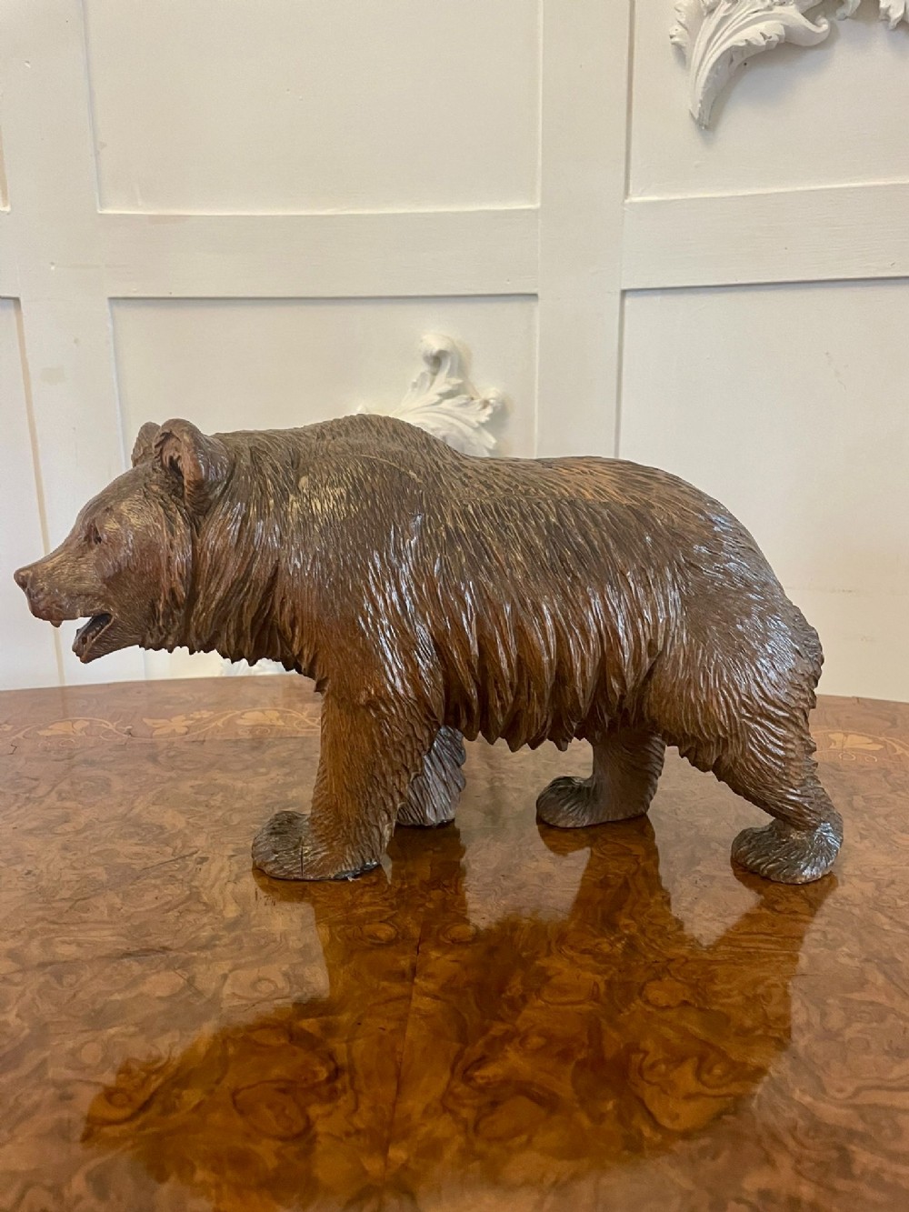 Large Antique 19th Century Quality Carved Black Forest Bear 