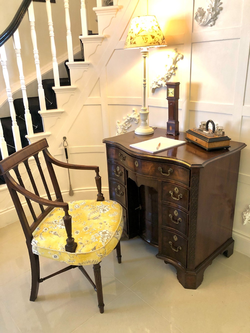 Quality Antique Figured Mahogany Serpentine Shaped Knee Hole Desk View X