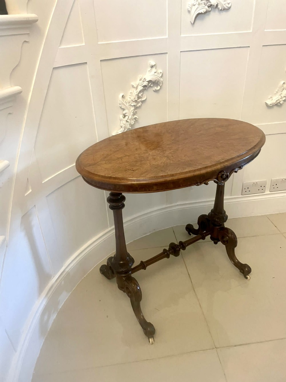Superb Quality Antique Victorian Inlaid Burr Walnut Lamp Table 
