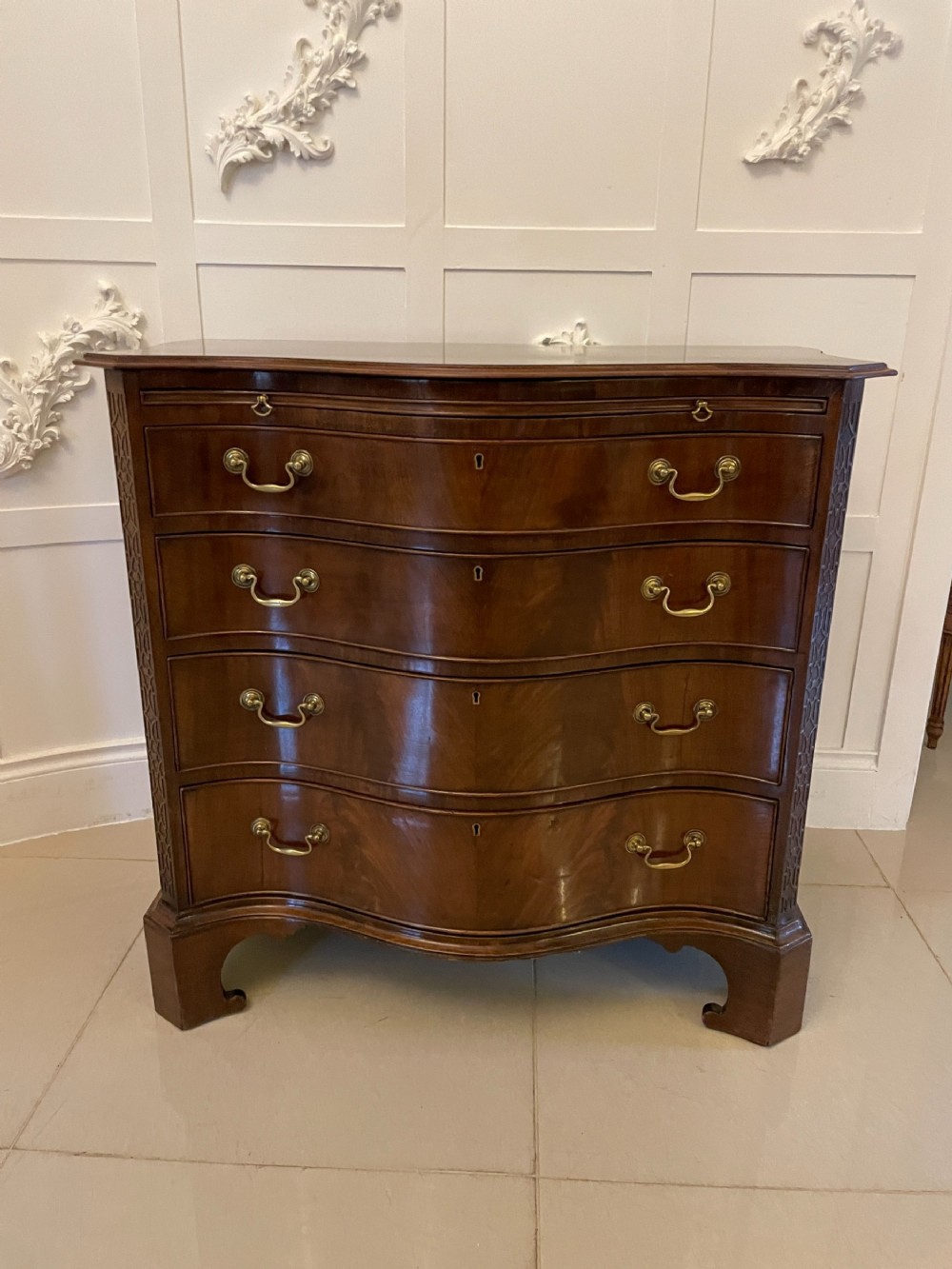 Antique Edwardian Quality Figured Mahogany Serpentine Chest of Drawers