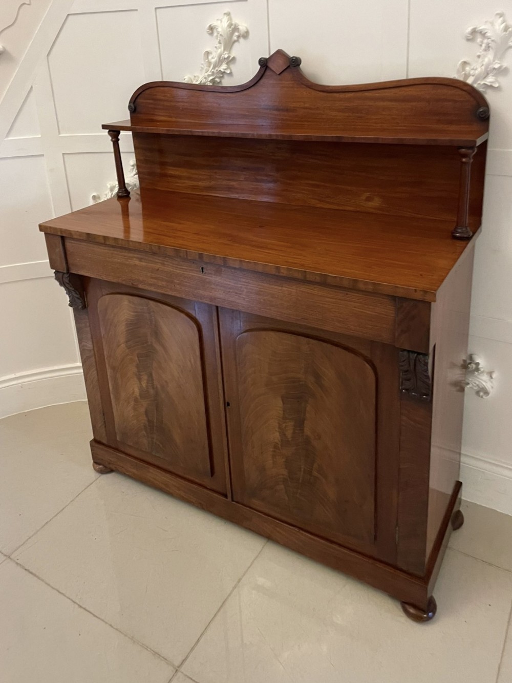 Antique William IV Quality Mahogany Chiffonier