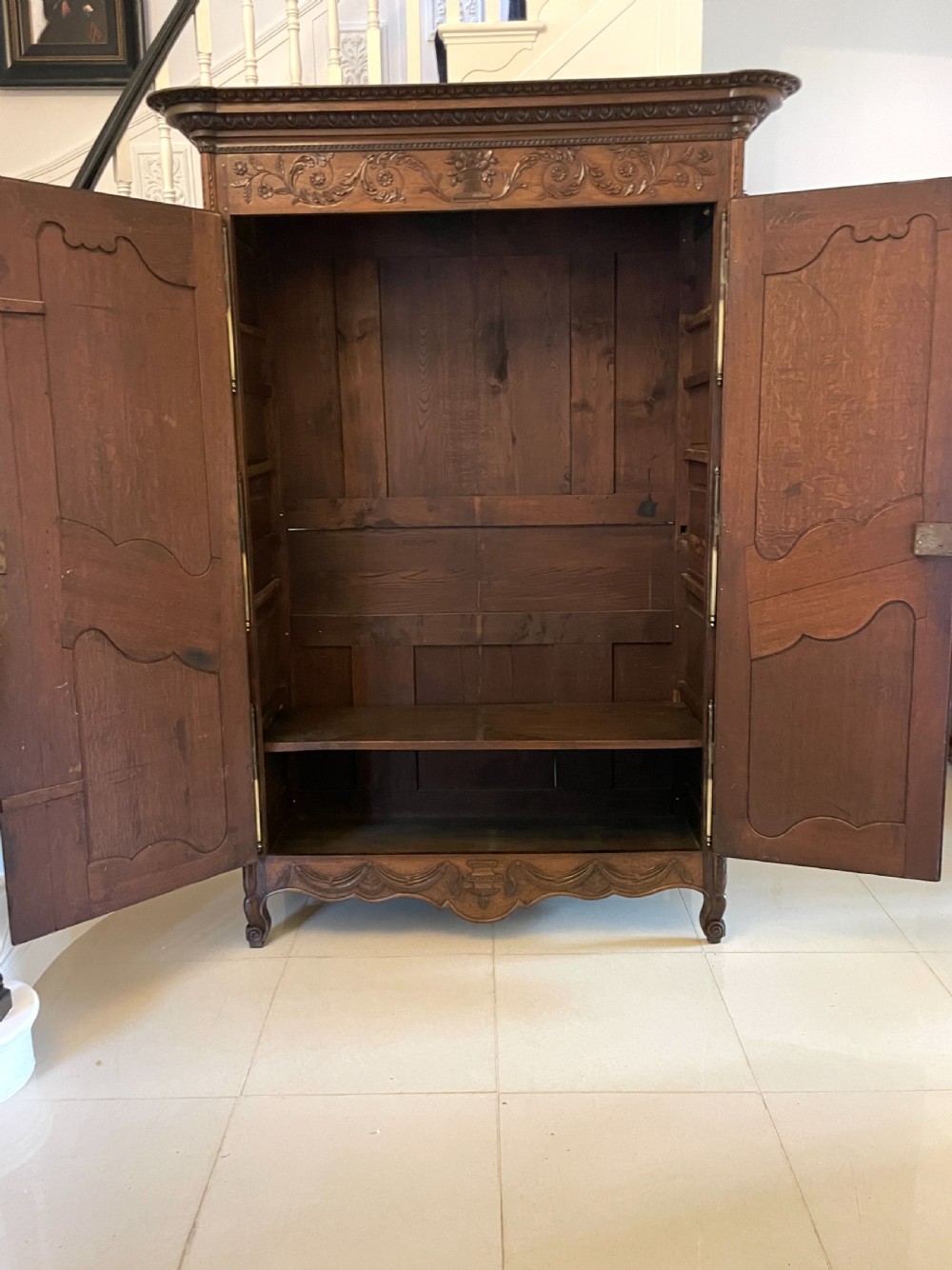 Outstanding Quality Antique 18th Century Carved Oak Armoire/Wardrobe  View II