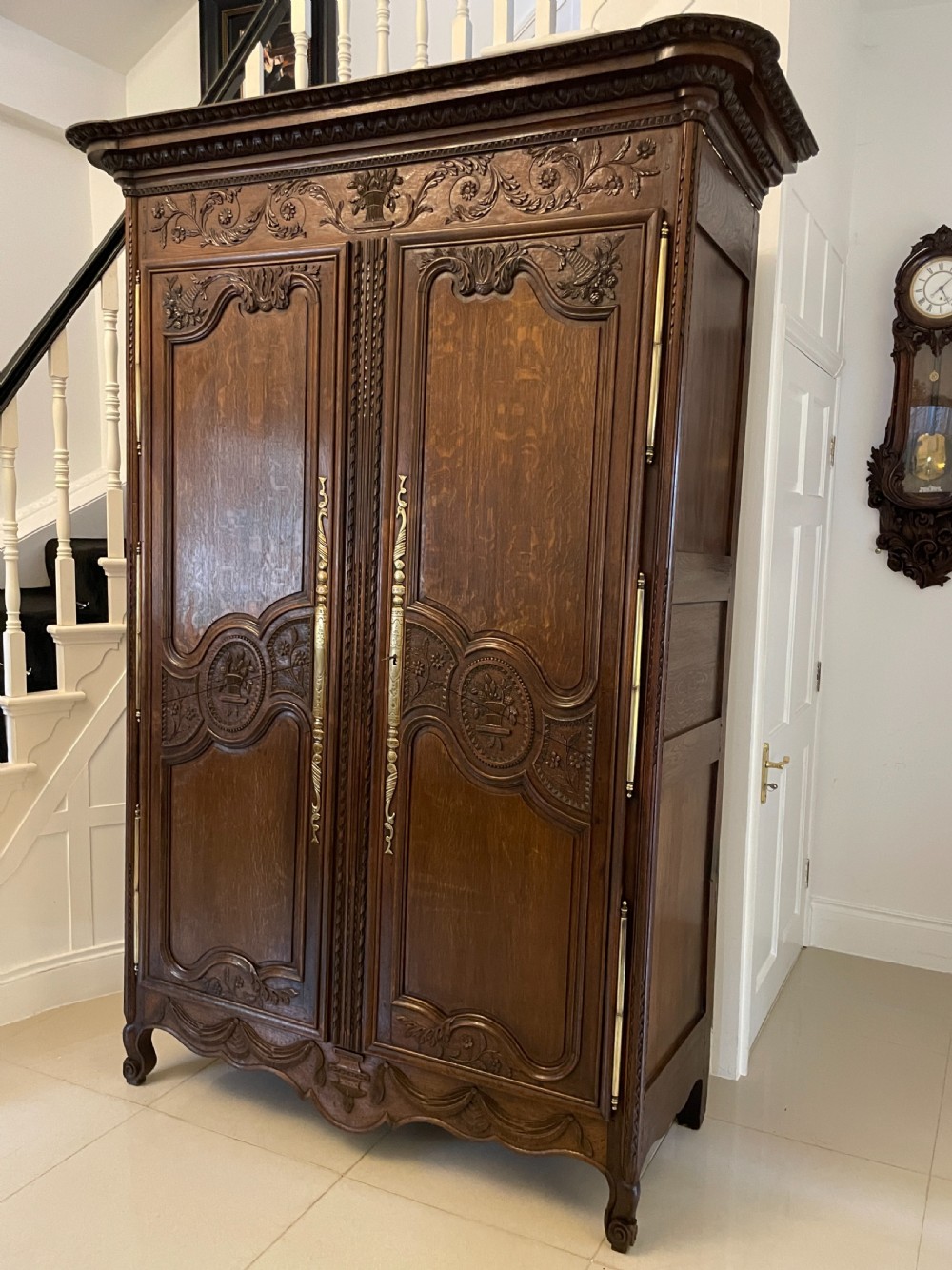 Outstanding Quality Antique 18th Century Carved Oak Armoire/Wardrobe  View IX