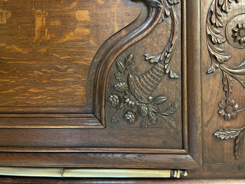 Outstanding Quality Antique 18th Century Carved Oak Armoire/Wardrobe  View XII