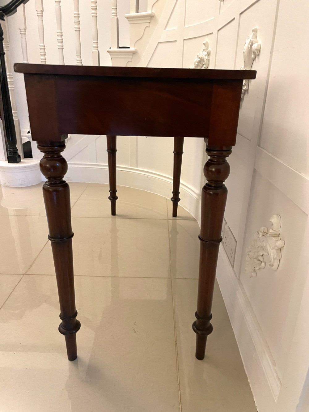 Antique George III Quality Figured Mahogany Side/Console Table  View VII