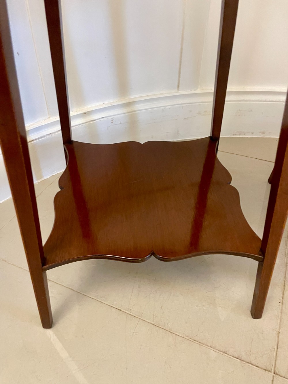 Pair of Antique Edwardian Quality Figured Mahogany Inlaid Lamp Tables View VII
