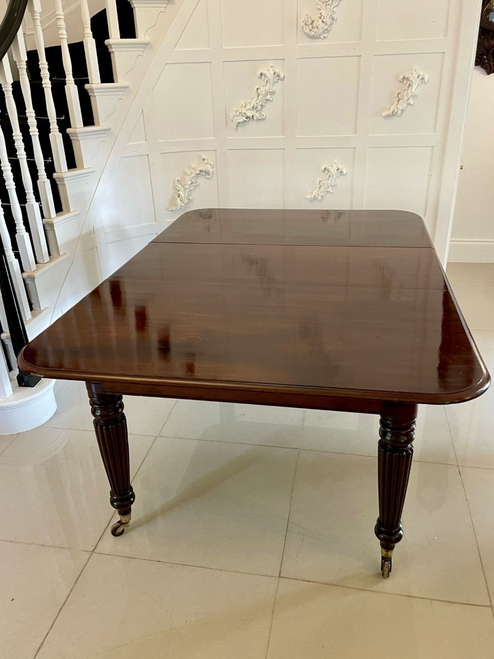 Outstanding Quality Antique Regency Figured Mahogany Extending Dining Table 