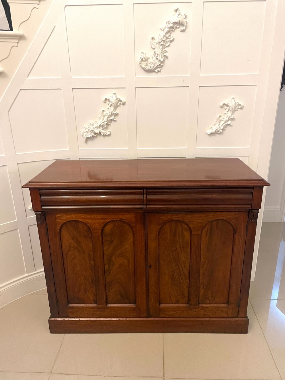 Antique Victorian Quality Figured Mahogany Sideboard 