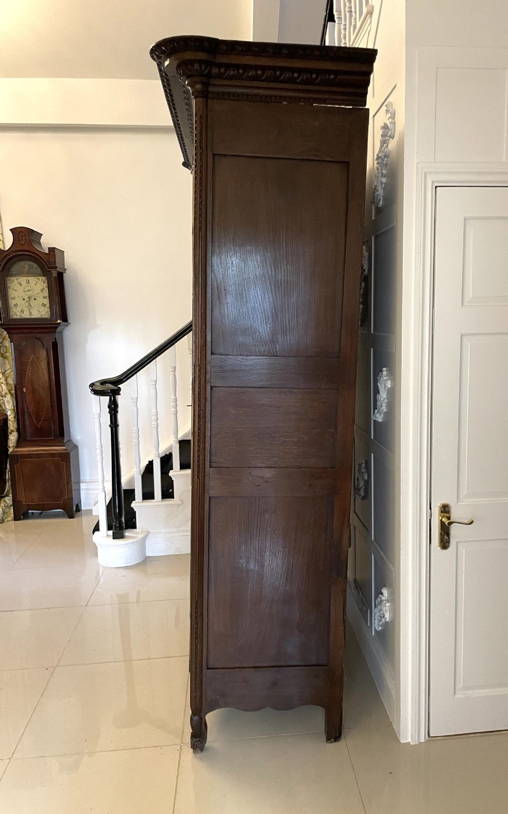 Outstanding Quality Antique 18th Century Carved Oak Armoire/Wardrobe  View V