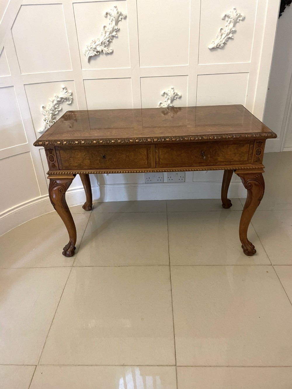 Outstanding Quality Antique Burr Walnut Freestanding Standing Console/Hall Table
