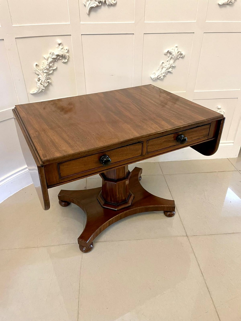 Antique Regency Quality Figured Mahogany Freestanding Sofa Table 