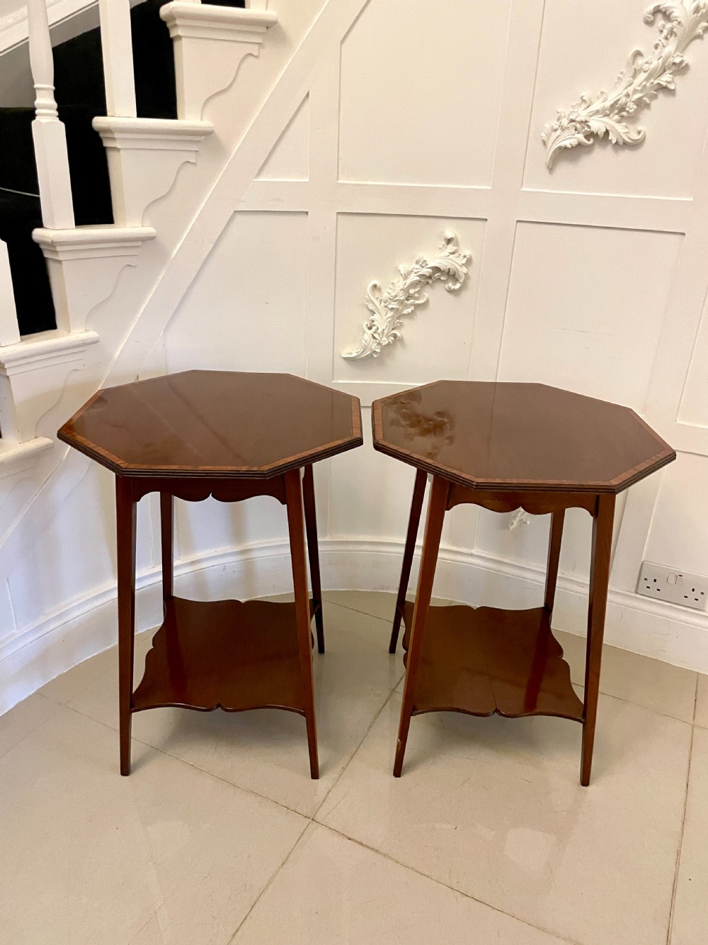 Pair of Antique Edwardian Quality Figured Mahogany Inlaid Lamp Tables  View X