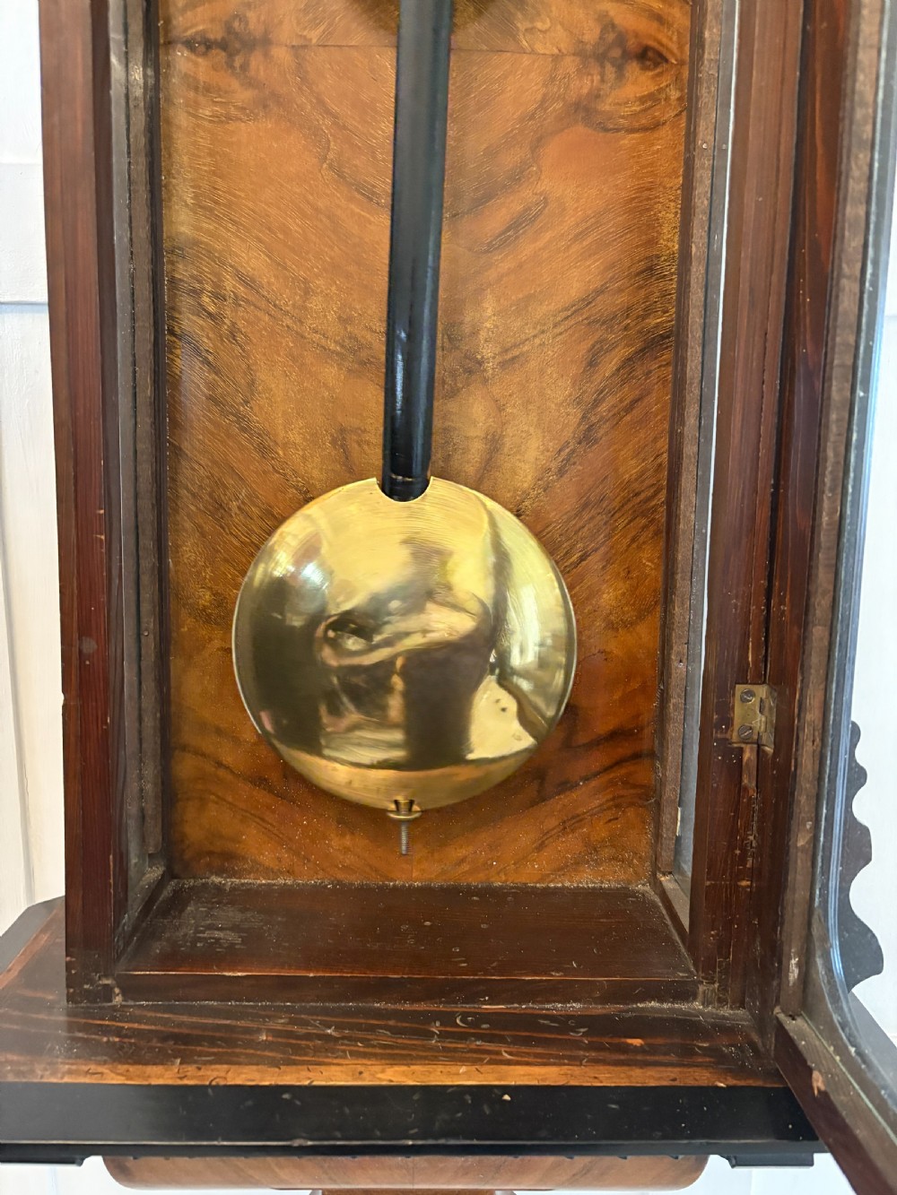 Antique Victorian Quality Figured Walnut 8 Day Wall Clock View VII