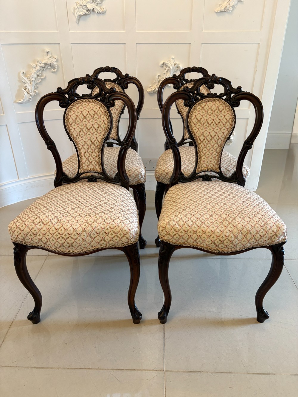 Outstanding Quality Set of 4 Antique Victorian Carved Rosewood Dining Chairs 