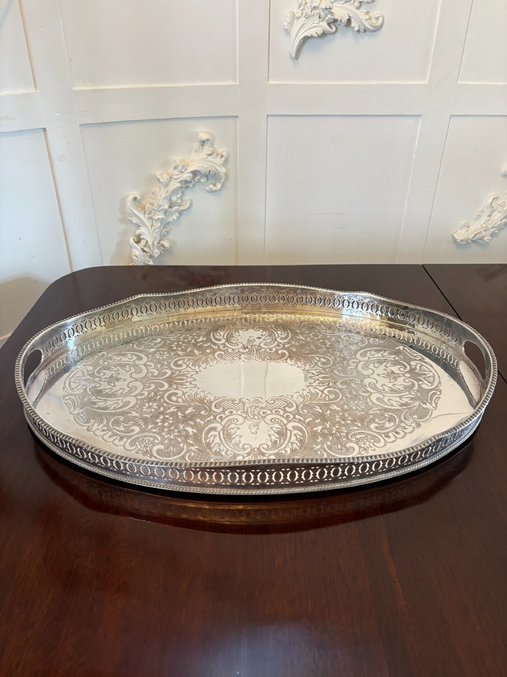  Outstanding Quality Antique Edwardian Silver Plated Tea Tray