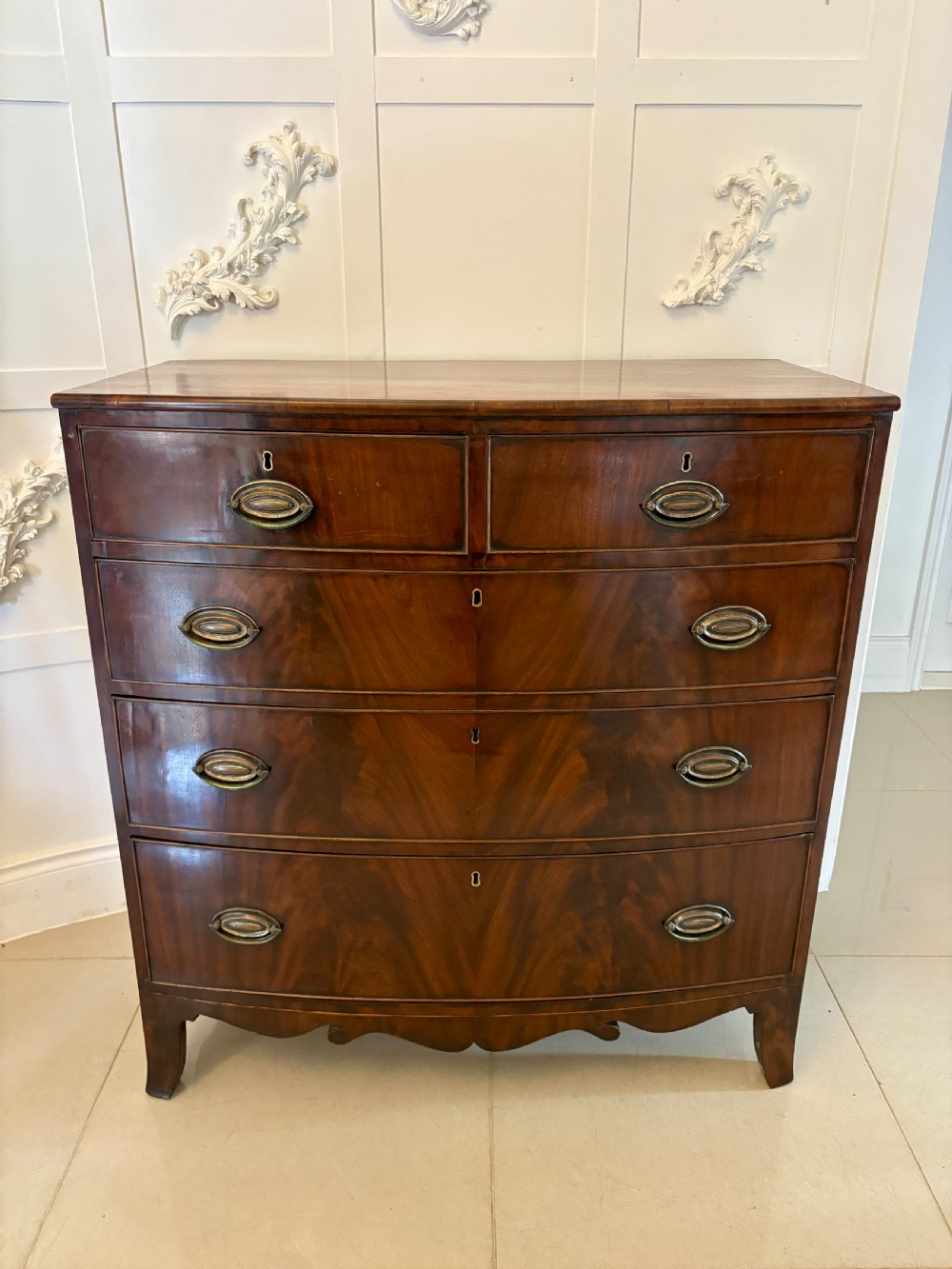 Antique Regency Quality Figured Mahogany Bow Fronted Chest of 5 Drawers