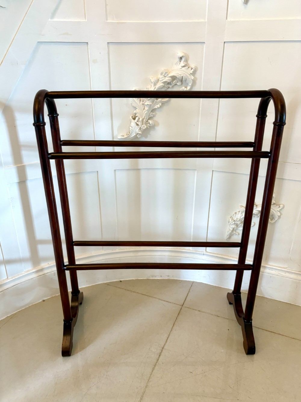 Antique Victorian Quality Mahogany Towel Rail