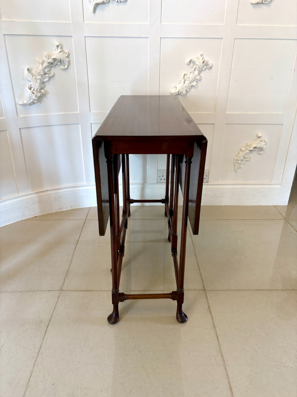 Antique Edwardian Quality Mahogany Spider Leg Drop Leaf Table  View IX