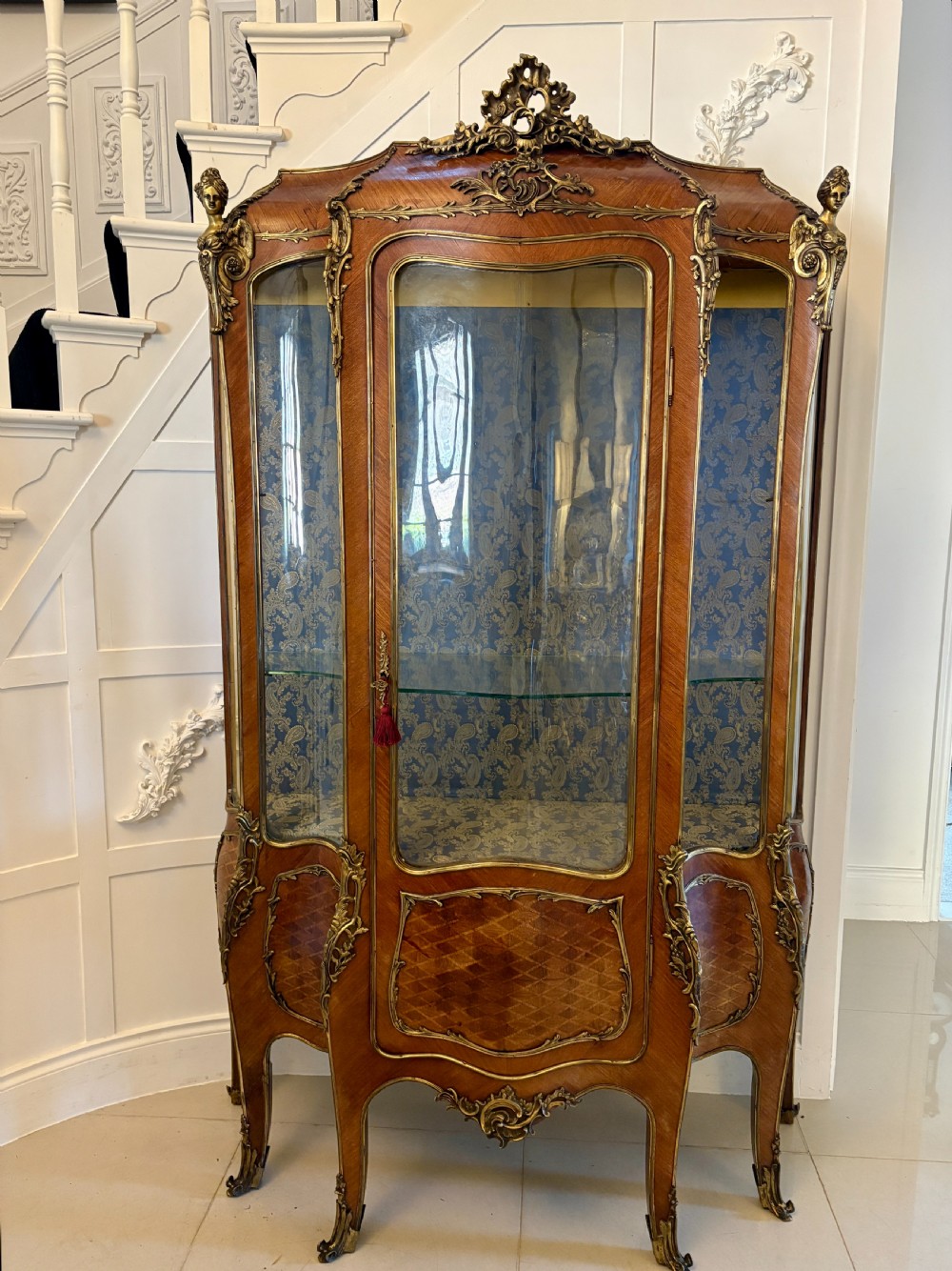 Antique 19th Century French Quality Kingwood Ormolu Mounted Display Cabinet 