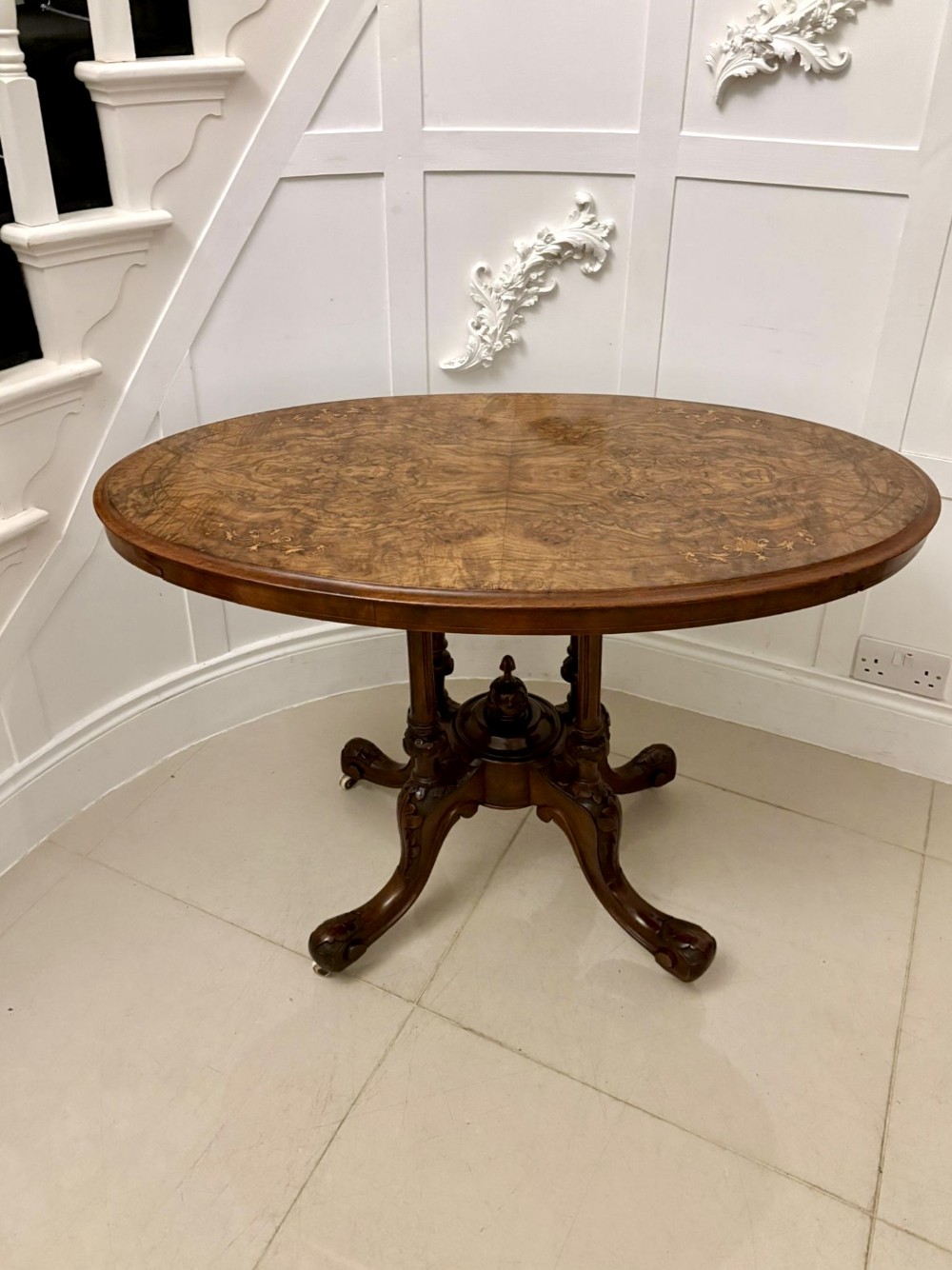 Antique Victorian Quality Burr Walnut Inlaid Oval Lamp Table 