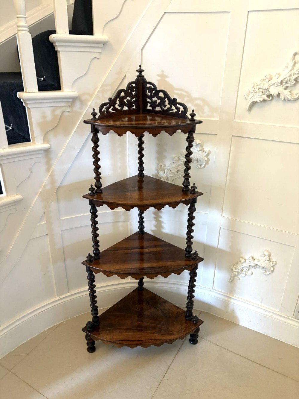 Superb Quality Antique Victorian 4 Tier Rosewood Corner Whatnot