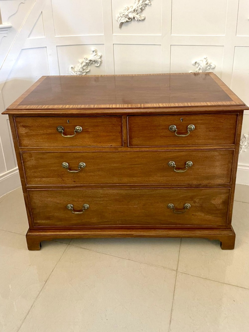 Antique Victorian Quality Mahogany Chest of 4 Drawers