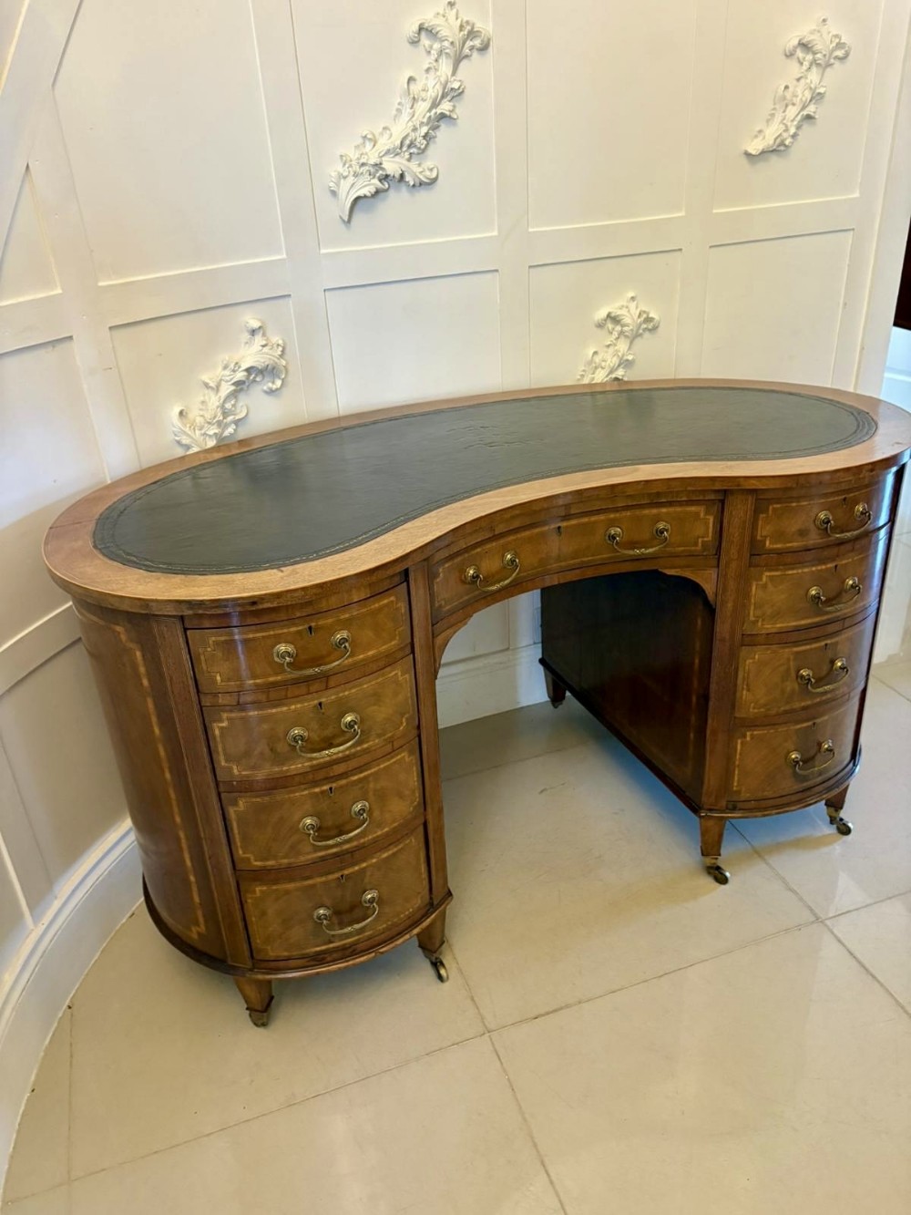 Large Antique Edwardian Quality Inlaid Mahogany Freestanding Kidney Shaped Desk