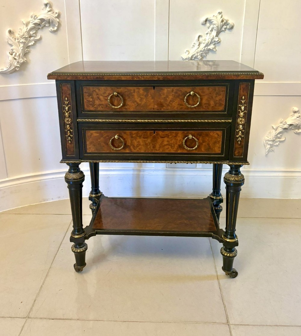 Outstanding Quality Antique Victorian Freestanding Amboyna Wood Side/Lamp Table