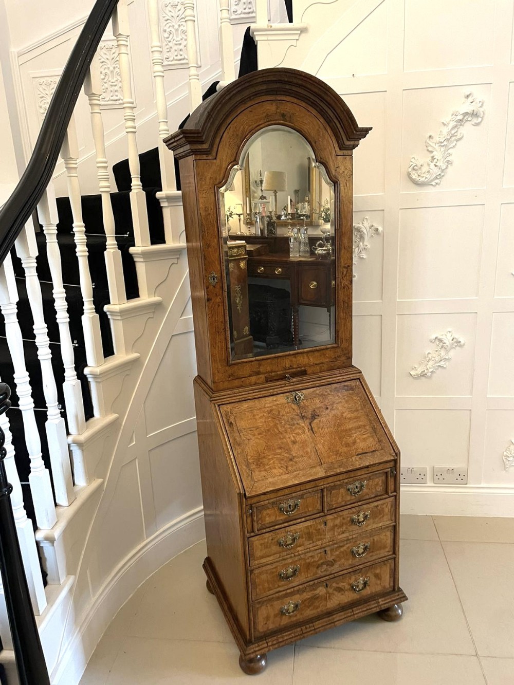Outstanding Quality Antique Queen Anne Style Burr Walnut Bureau Bookcase 