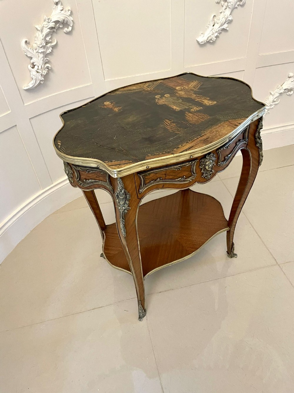 Outstanding Quality Antique Victorian French Kingwood and Ormolu Mounted Freestanding  Centre Table