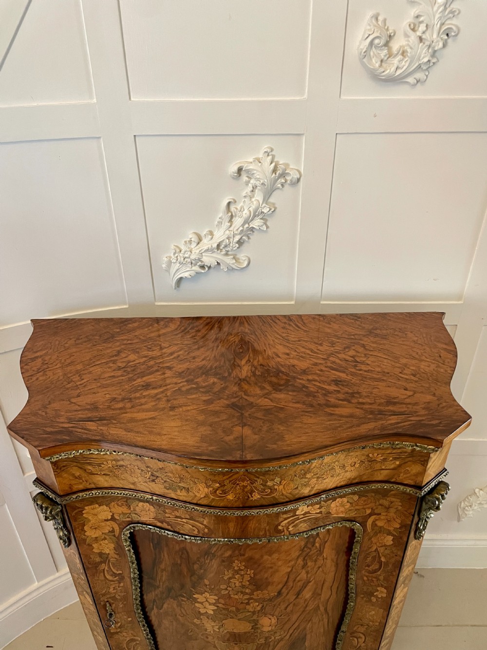 Outstanding Quality Antique Victorian Burr Walnut Inlaid Floral Marquetry Side Cabinet View X