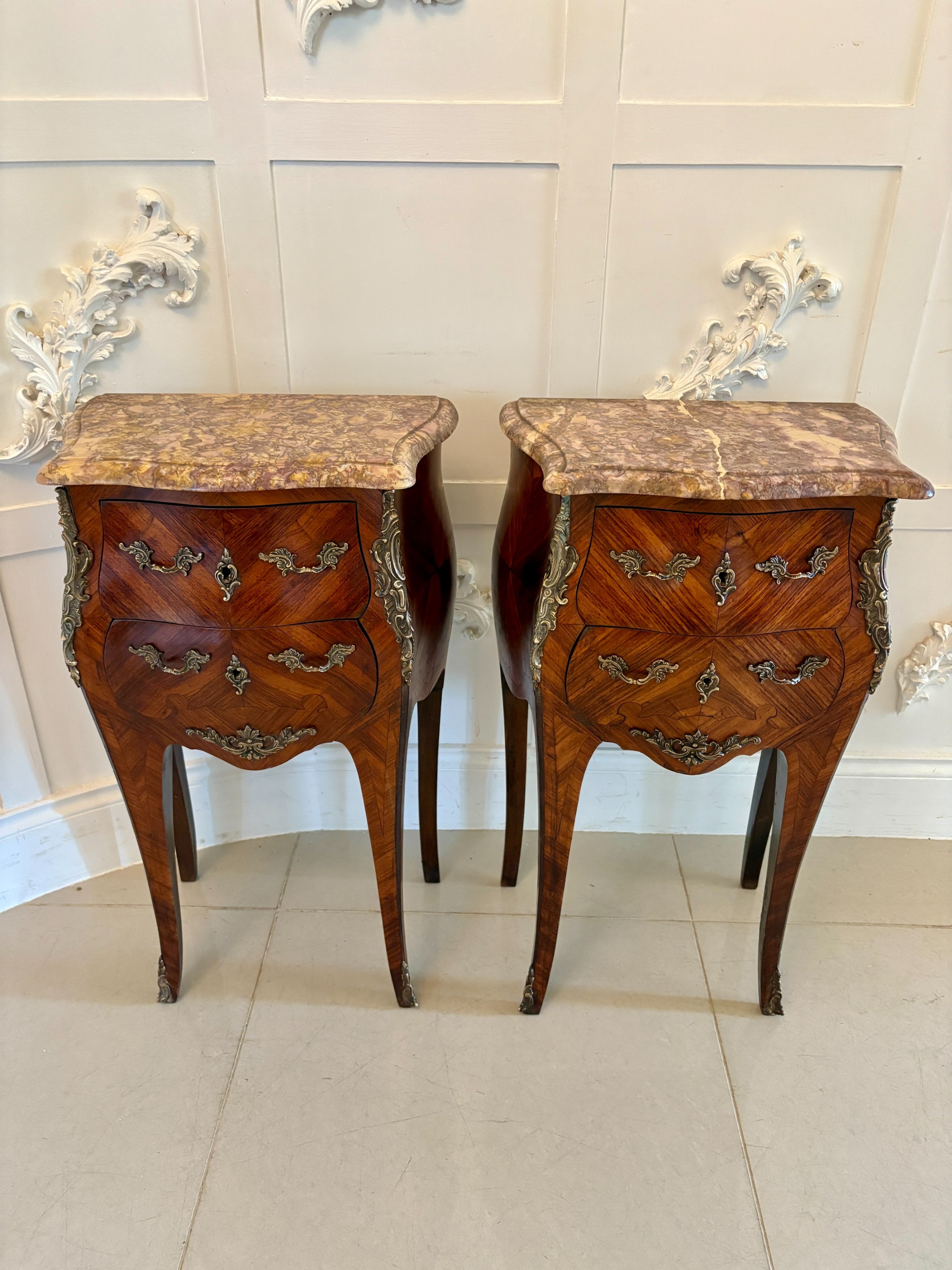 Pair of Antique Quality French Kingwood Marble Top Marquetry Inlaid Bedside Cabinets 