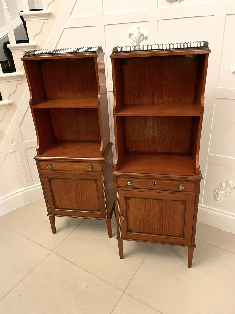 Rare Pair of Gillows Antique Quality Satinwood Waterfall Bookcases