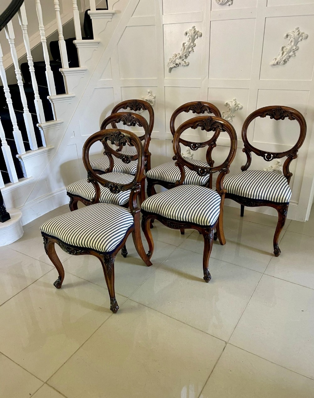 Outstanding Quality Set of 6 Antique Victorian Carved Walnut Dining Chairs
