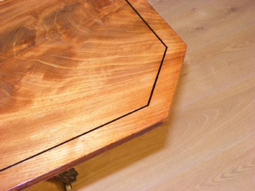 A 19TH CENTURY MAHOGANY AND INLAID PEDESTAL PEMBROKE TABLE - ADDITIONAL PHOTO 11