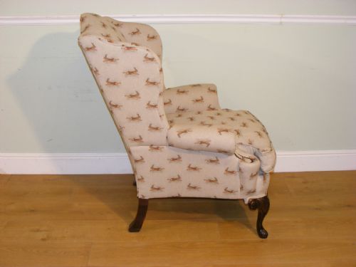 AN EDWARDIAN RECENTLY REUPHOLSTERED WINGBACK ARMCHAIR - ADDITIONAL PHOTO 14